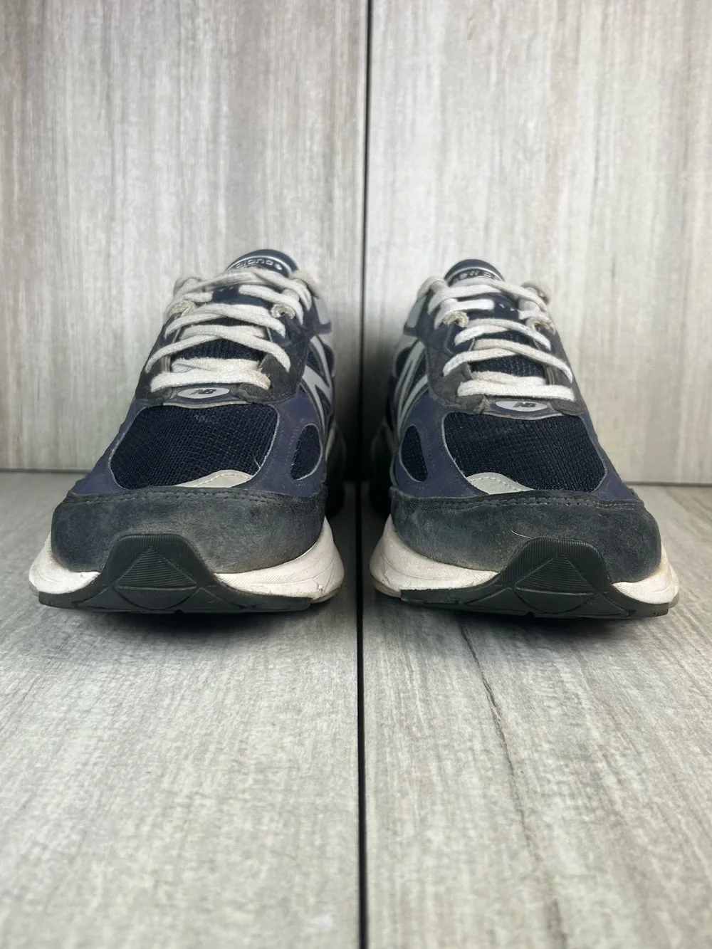 New Balance 990v6 Navy Blue Sneaker Athletic Shoe Women’s Size 8.5 2E Wide